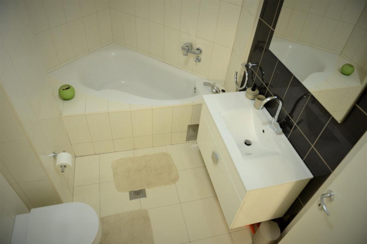 Centar Appartement Bijeljina Buitenkant foto